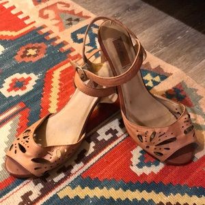 Tan Cutout Vintage Heels